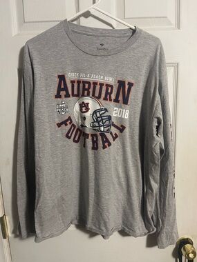 Fanatics Auburn University Football Gray Crewneck Long sleeveTee with Logo Print